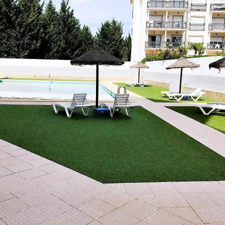11 Bedroom Veiga, Praceta Vitorino Nemesio, Daire *