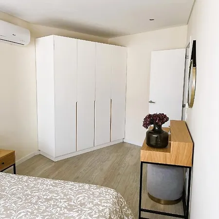 11 Bedroom Veiga, Praceta Vitorino Nemesio, Daire Albufeira