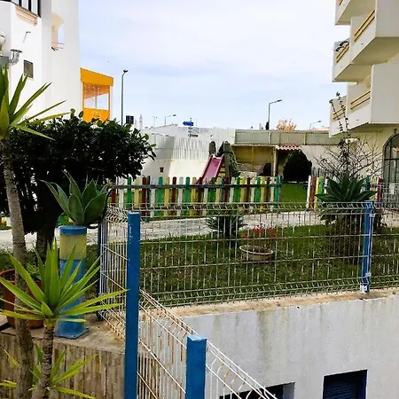 11 Bedroom Veiga, Praceta Vitorino Nemesio,